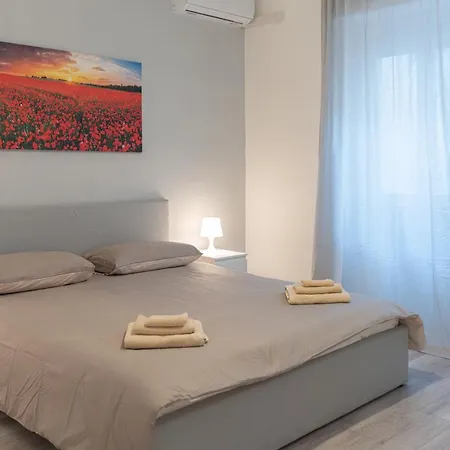 Moderno Al Centro